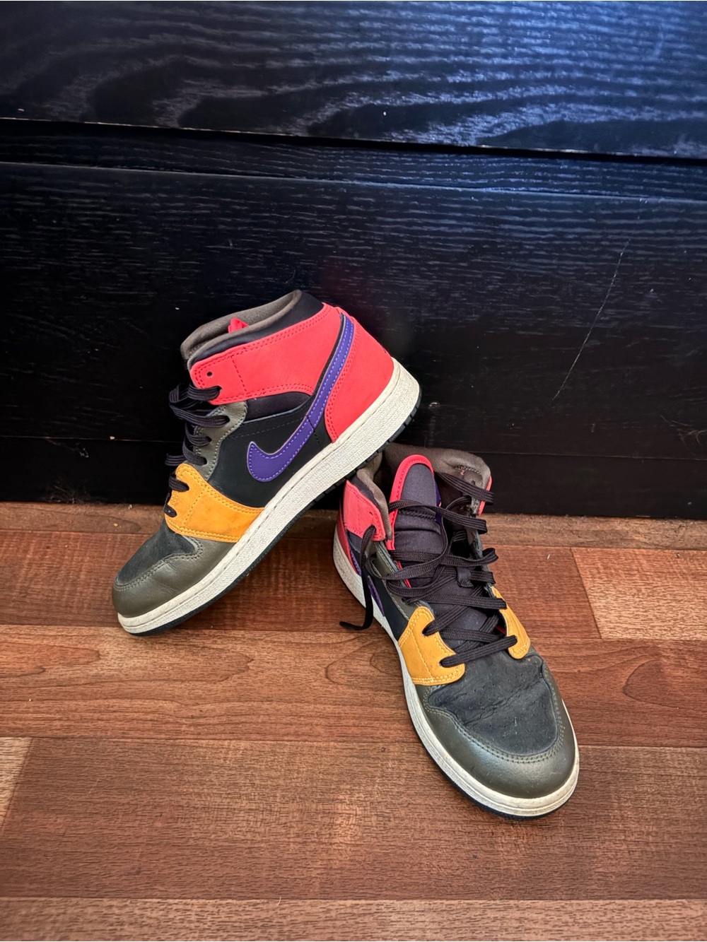 Nike Multicolor High-Top Sneakers in Olive Green, Yellow, Red and Purple - Picture 2 of 6